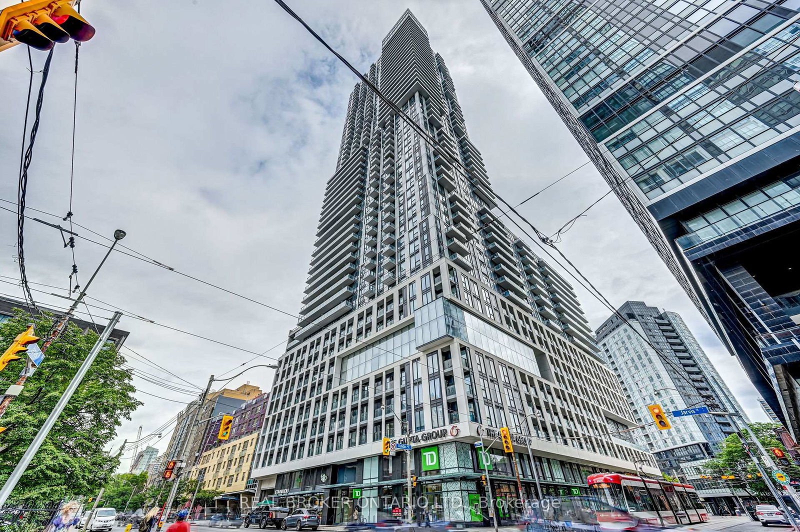 251-jarvis-street-toronto-ontario-c12425403