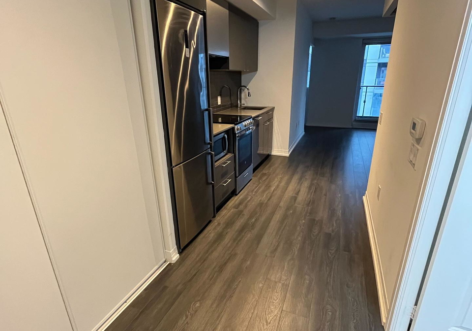 251-jarvis-street-toronto-ontario-c12425403