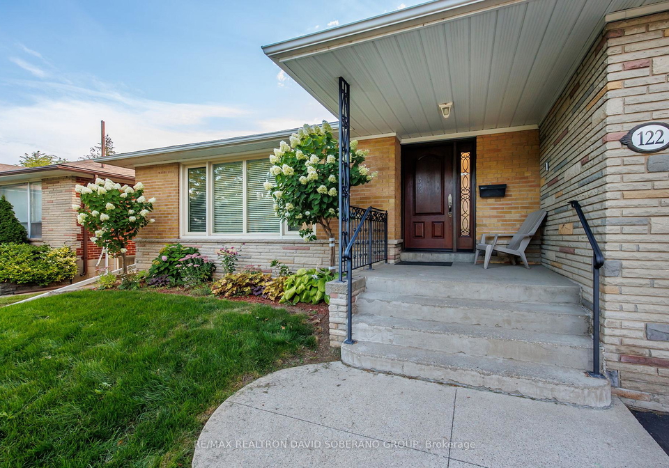 122-collinson-boulevard-toronto-ontario-c12425521