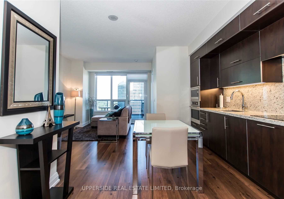 5-sheppard-avenue-e-north-york-ontario-c12425552