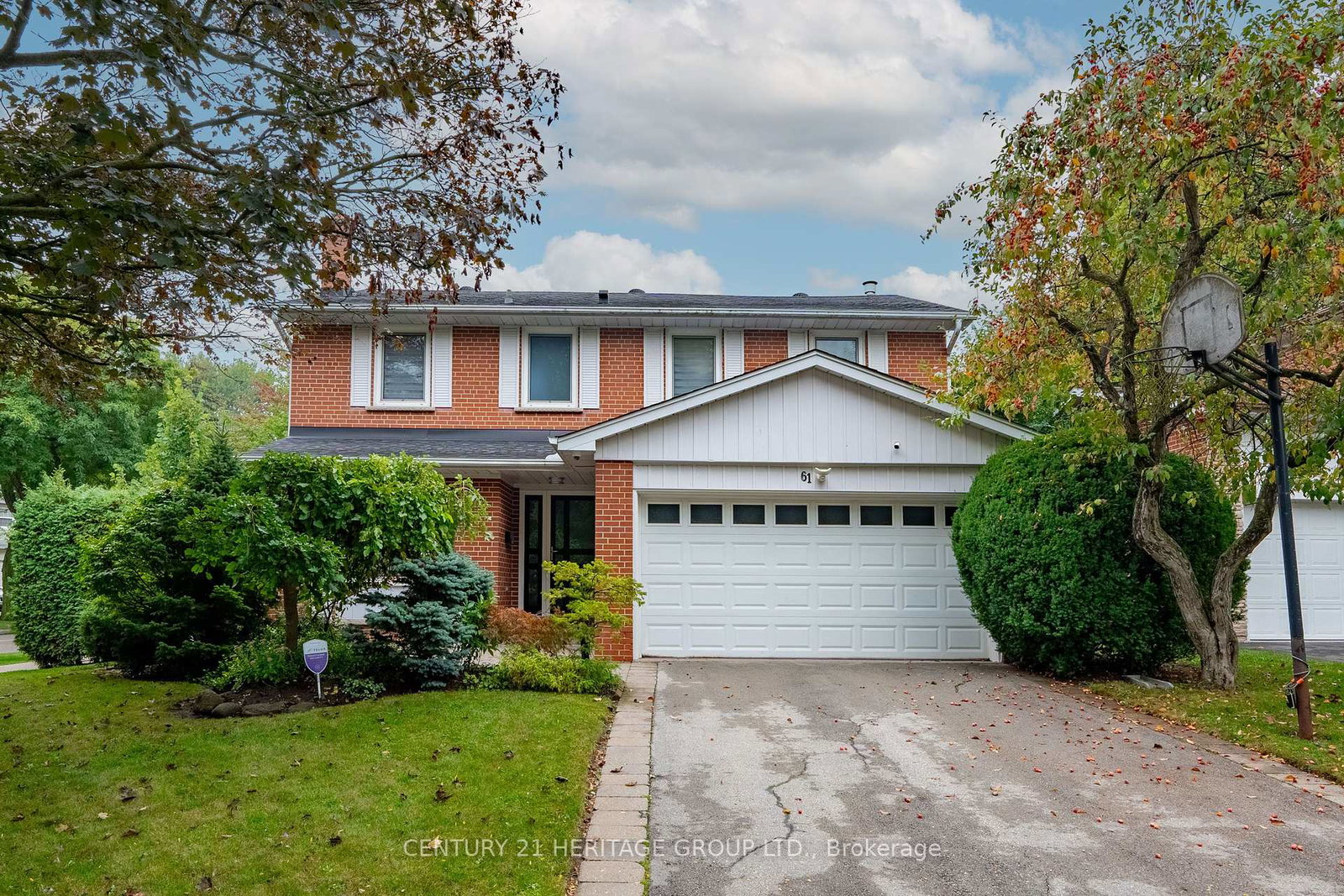 61-foursome-crescent-north-york-ontario-c12425629