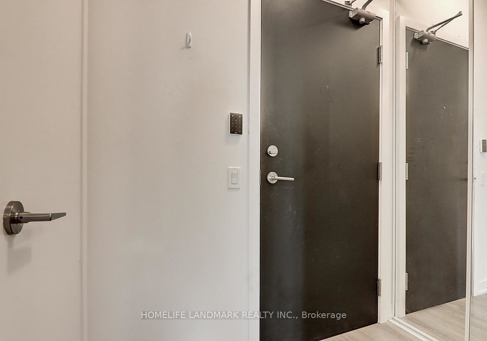 87-peter-street-toronto-ontario-c12425646
