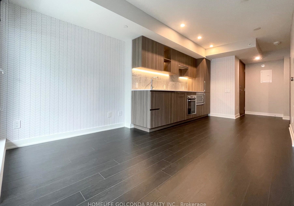 17-bathurst-street-toronto-ontario-c12425970
