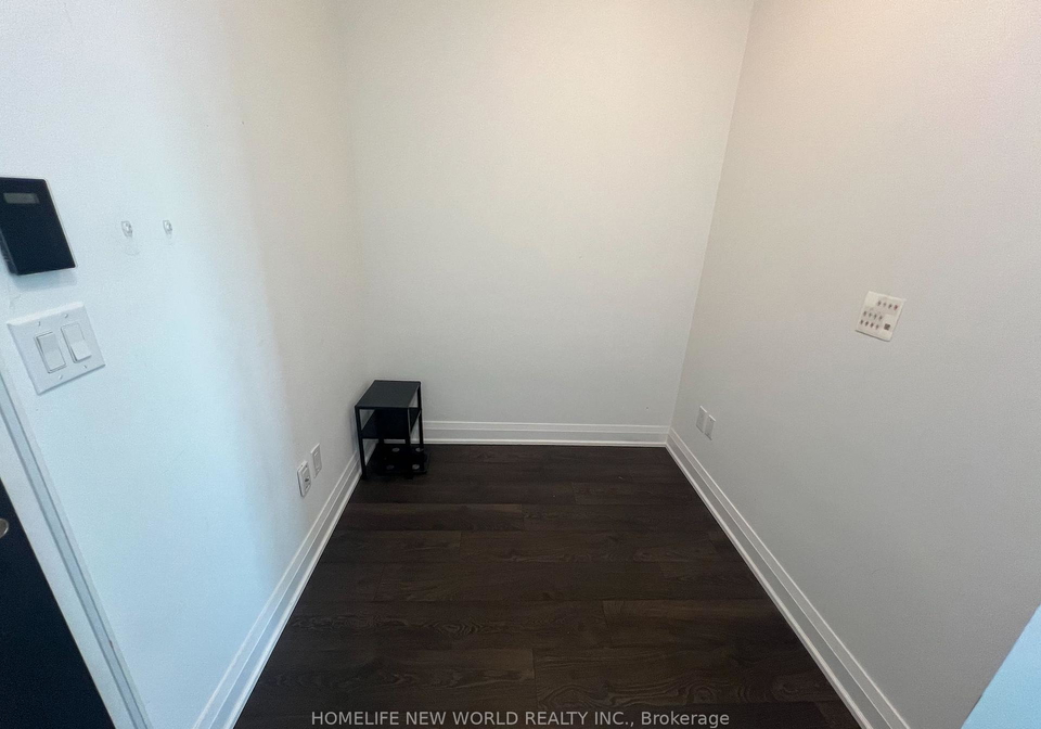9-bogert-avenue-toronto-ontario-c12426059