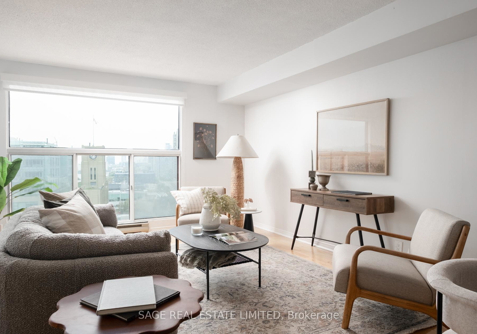 77-harbour-square-toronto-ontario-c12426371