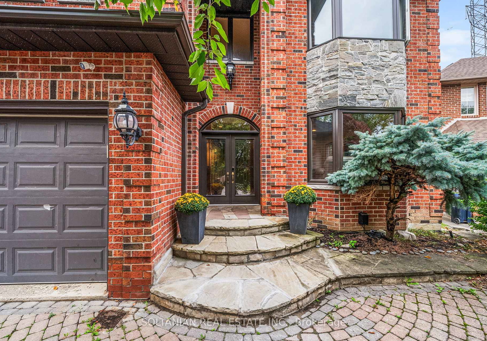 15-wideford-place-north-york-ontario-c12426390
