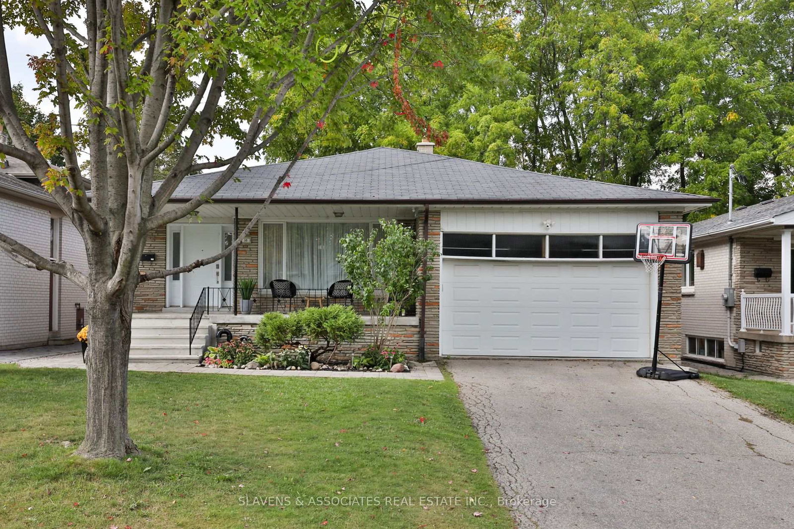 16-terrydale-drive-toronto-ontario-c12426479