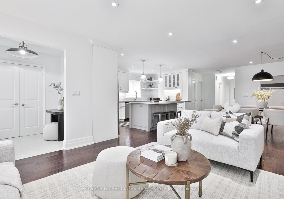 16-terrydale-drive-toronto-ontario-c12426479