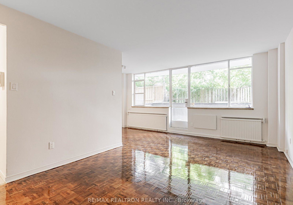 25-bedford-road-toronto-ontario-c12426661