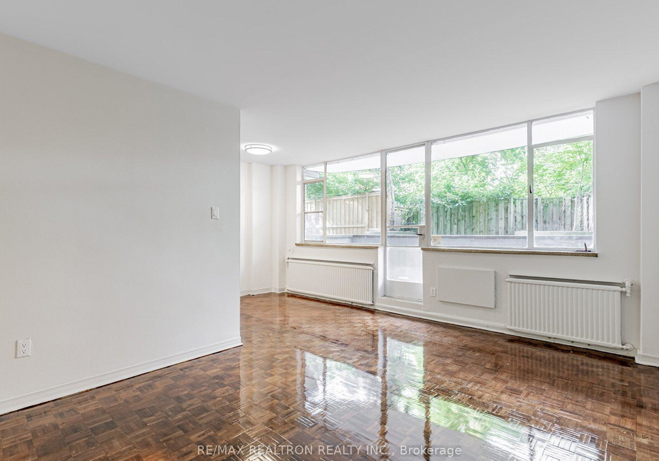 25-bedford-road-toronto-ontario-c12426661