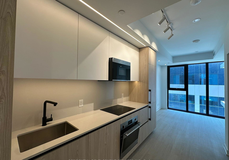699-sheppard-avenue-e-north-york-ontario-c12426829