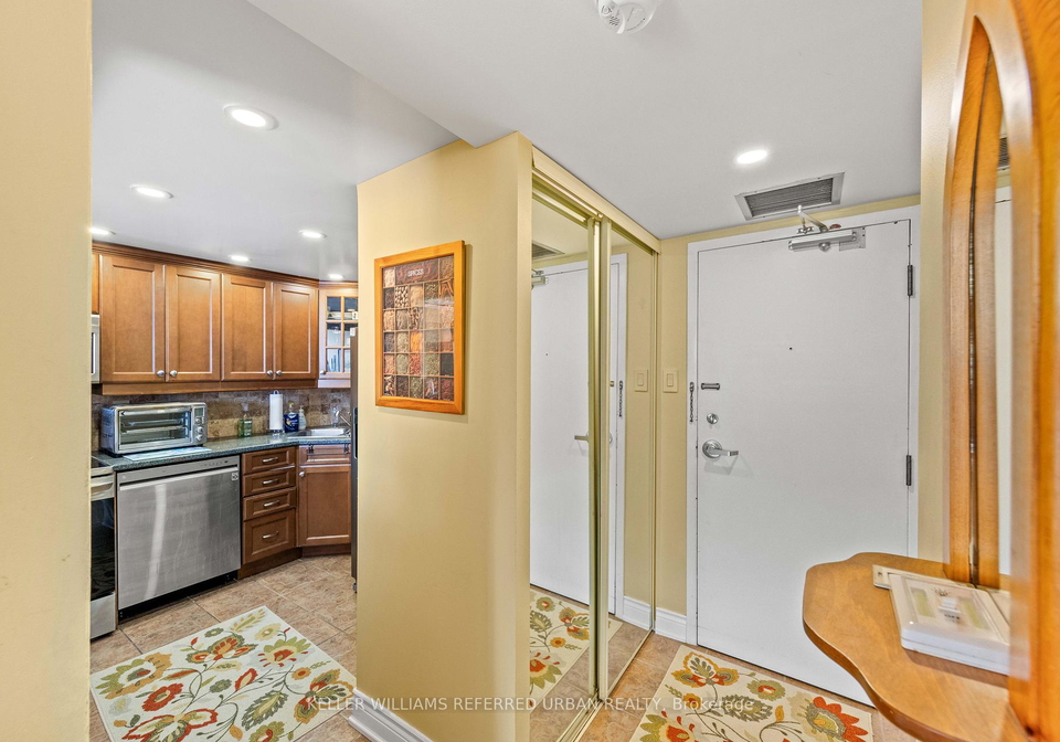 705-w-king-street-w-toronto-ontario-c12426859