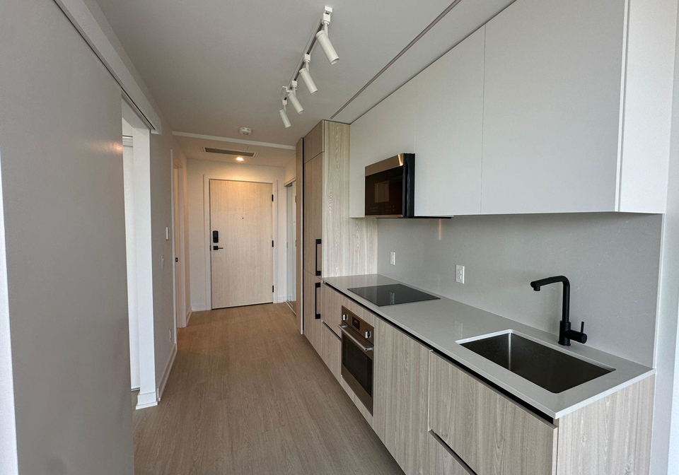 699-sheppard-avenue-e-north-york-ontario-c12426862