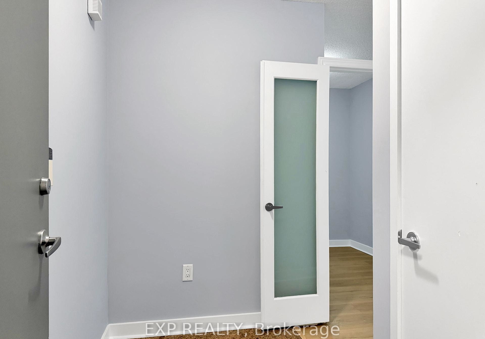 5-mariner-terrace-toronto-ontario-c12427500