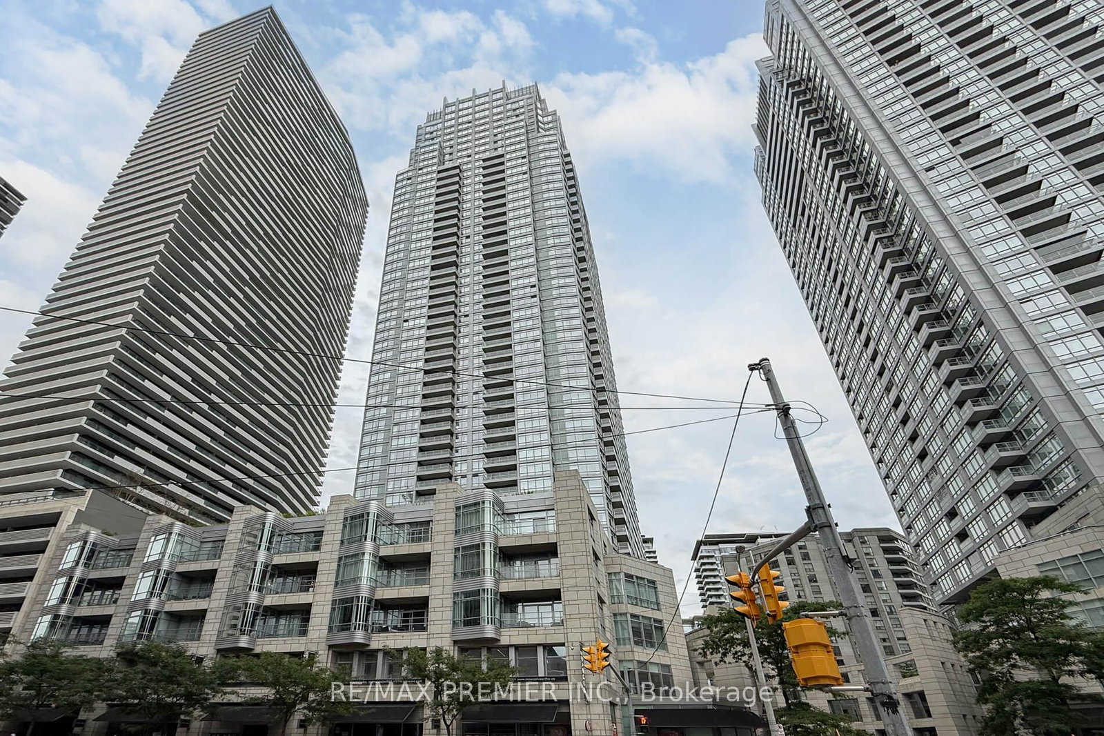 2191-yonge-street-toronto-ontario-c12427537