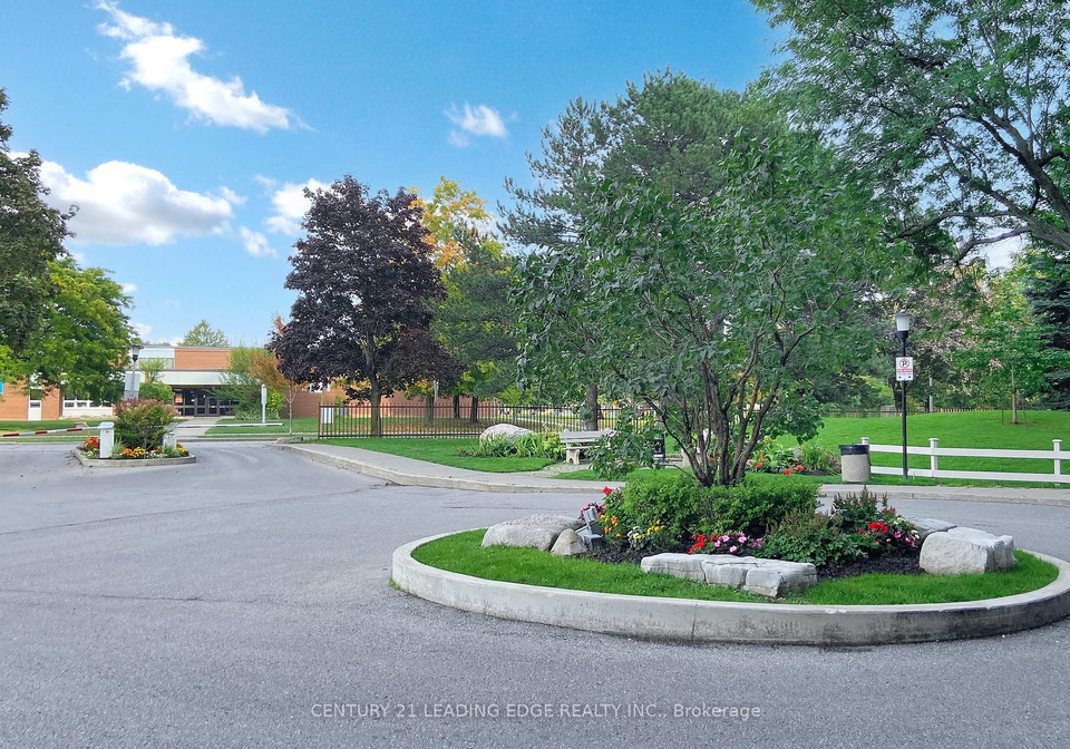 10-muirhead-road-north-york-ontario-c12427670