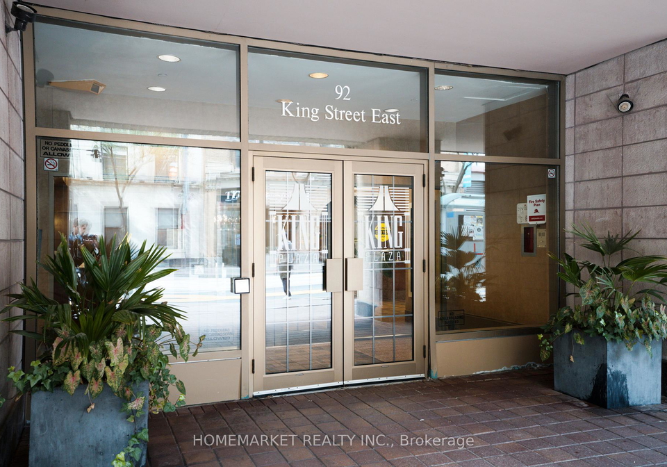 92-king-street-e-toronto-ontario-c12427820