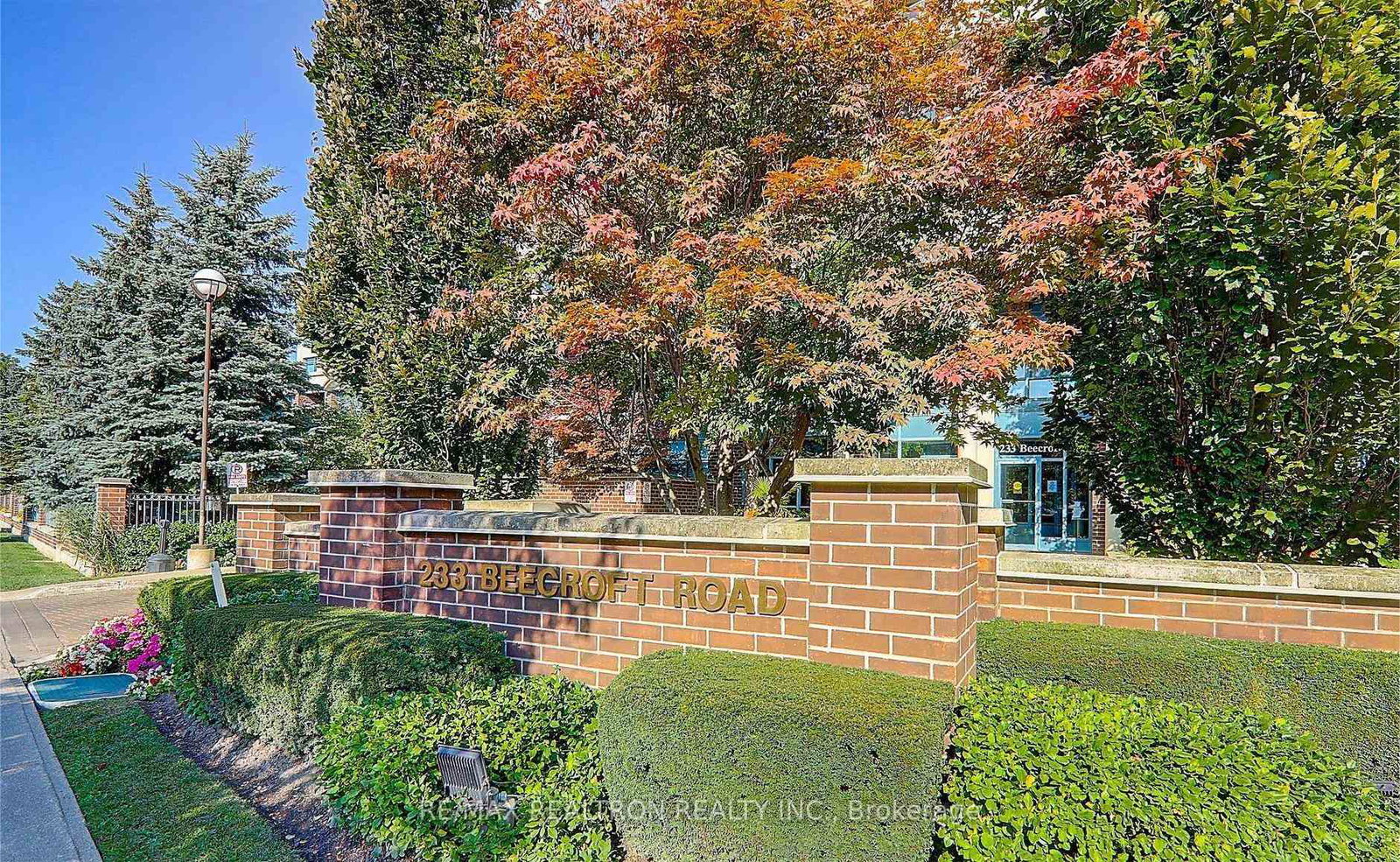 233-beecroft-road-toronto-ontario-c12427842