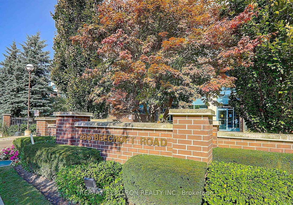 233-beecroft-road-toronto-ontario-c12427842
