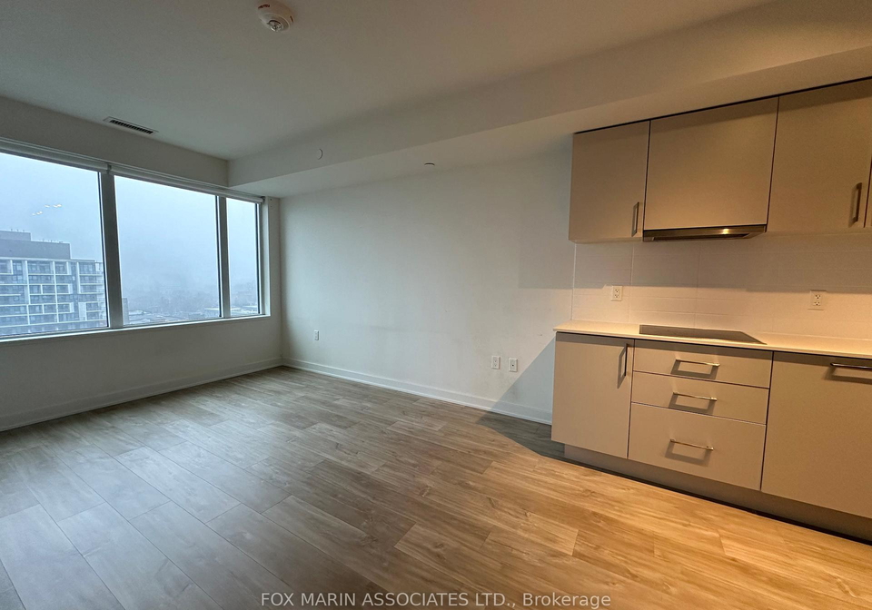 27-bathurst-street-toronto-ontario-c12428043