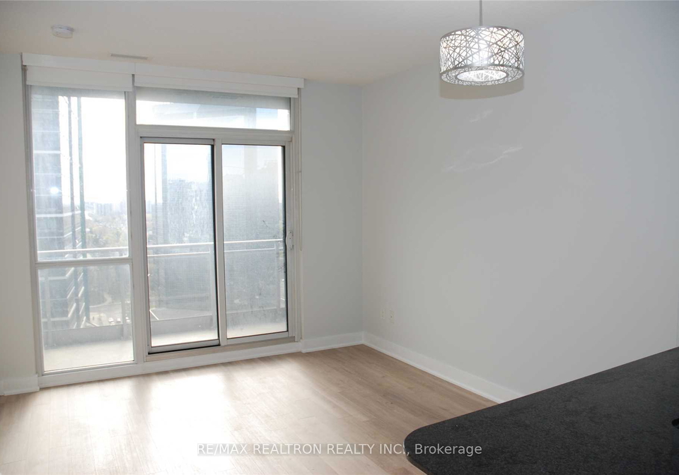 23-sheppard-avenue-e-north-york-ontario-c12428221