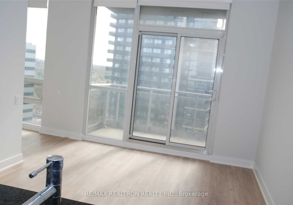 23-sheppard-avenue-e-north-york-ontario-c12428221