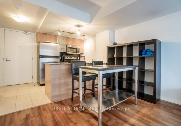37-grosvenor-street-toronto-ontario-c12428524
