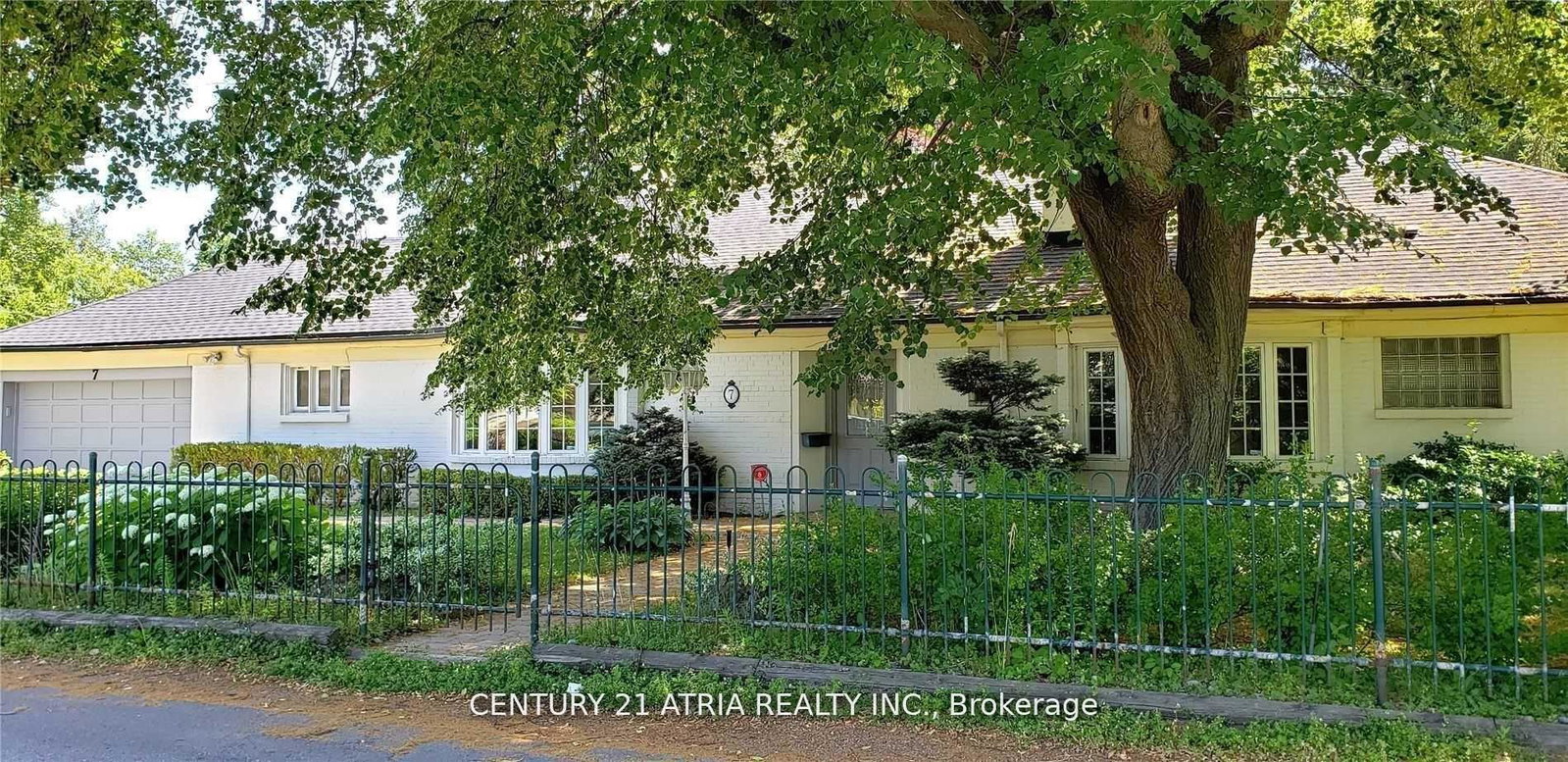 7-mildenhall-road-north-york-ontario-c12428670