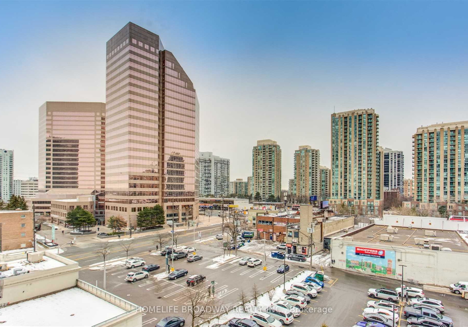 7-lorraine-drive-toronto-ontario-c12428948