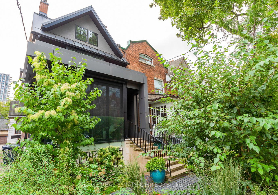 685-euclid-avenue-toronto-ontario-c12429065