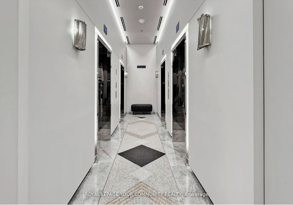 5-soudan-avenue-toronto-ontario-c12429182