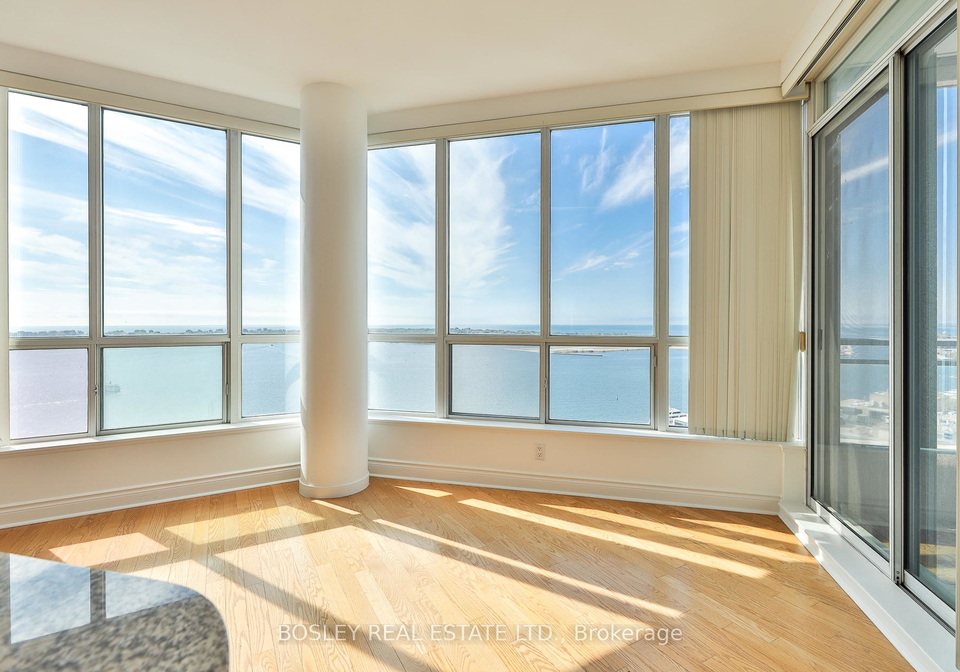 228-queens-quay-w-toronto-ontario-c12429299