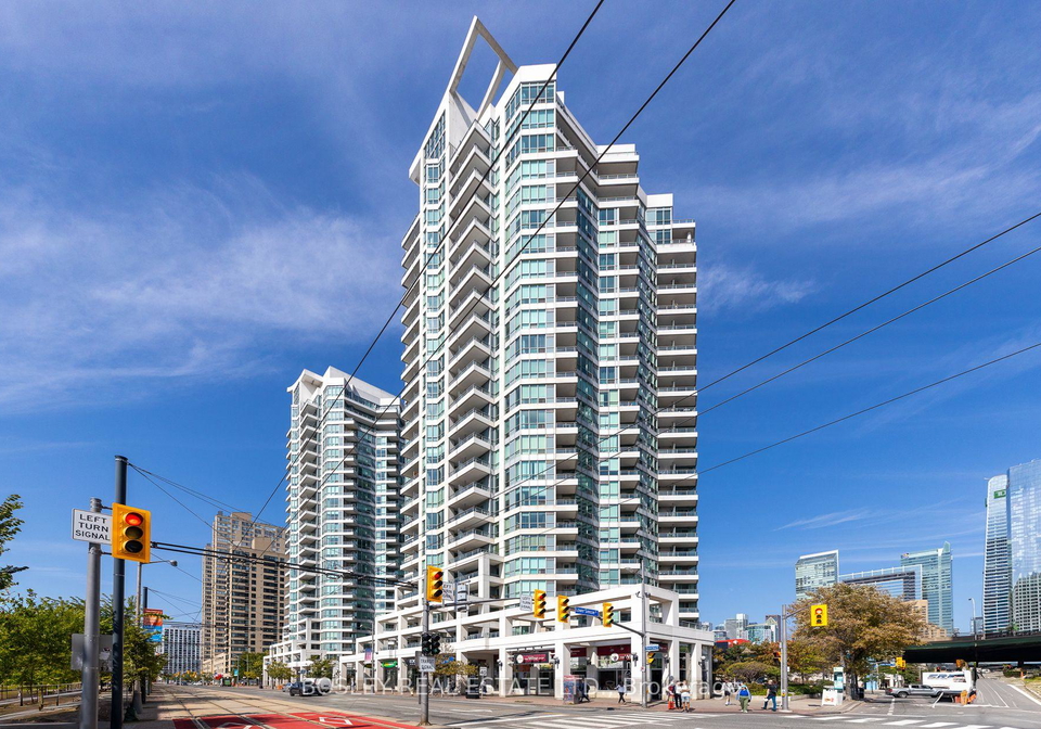 228-queens-quay-w-toronto-ontario-c12429299