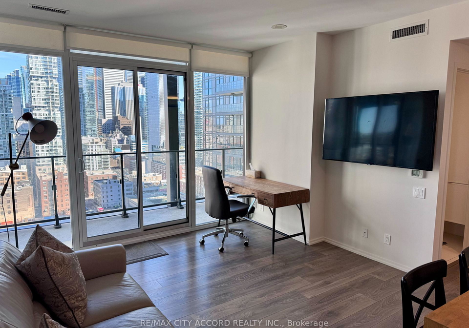 125-peter-street-toronto-ontario-c12429546