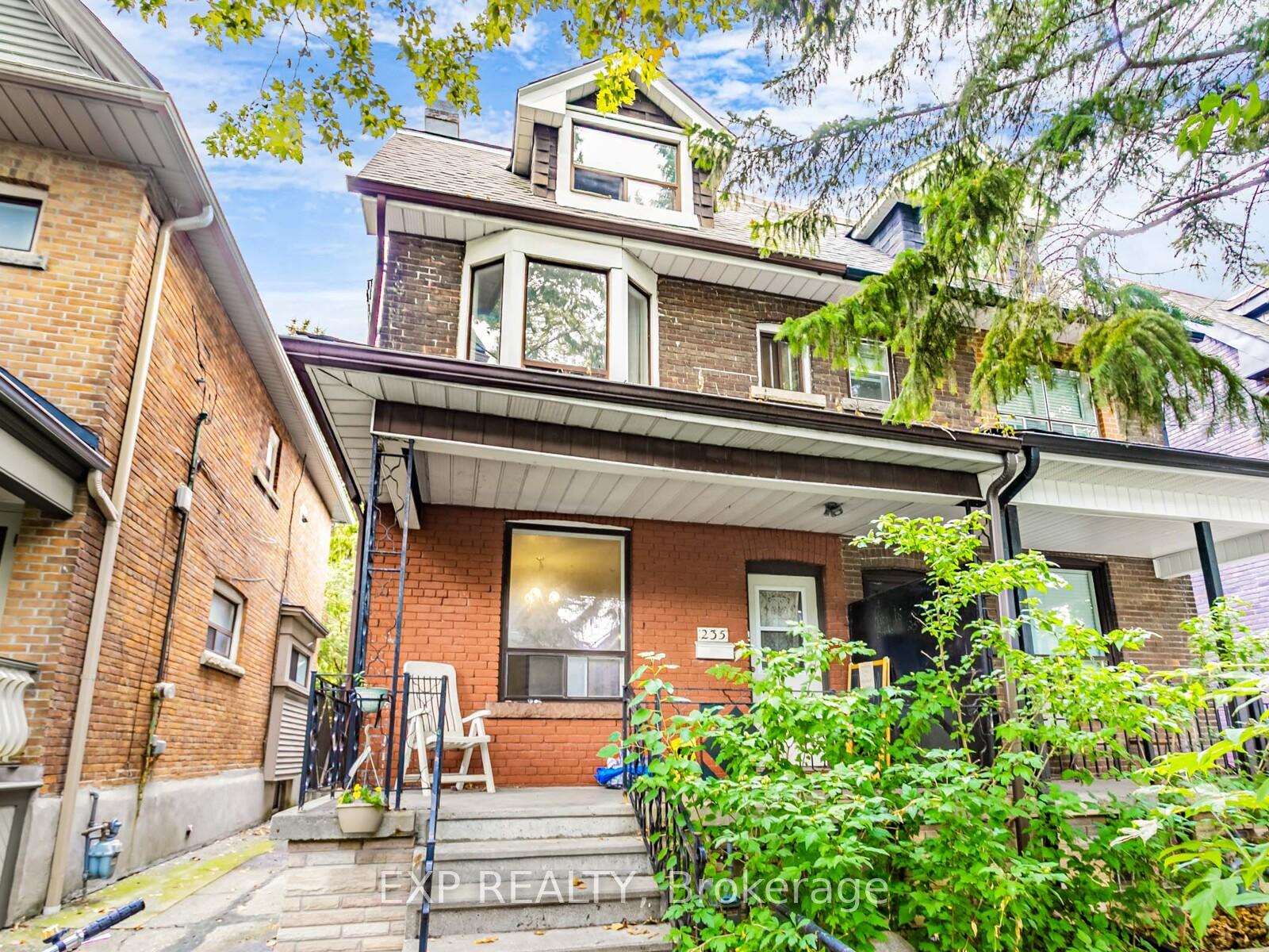 235-grace-street-toronto-ontario-c12429617