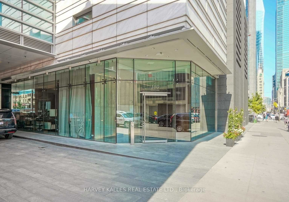180-university-avenue-toronto-ontario-c12429841