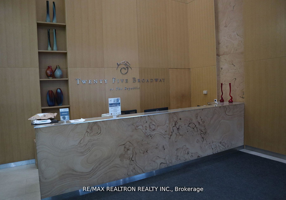 25-broadway-avenue-toronto-ontario-c12429937