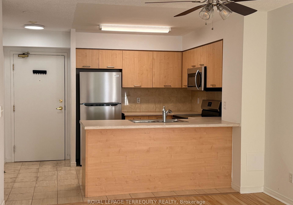 51-harrison-garden-boulevard-north-york-ontario-c12430098