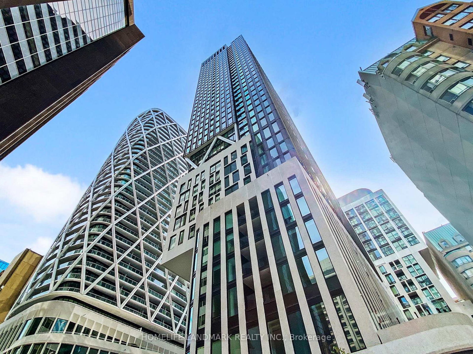 238-simcoe-street-toronto-ontario-c12430154