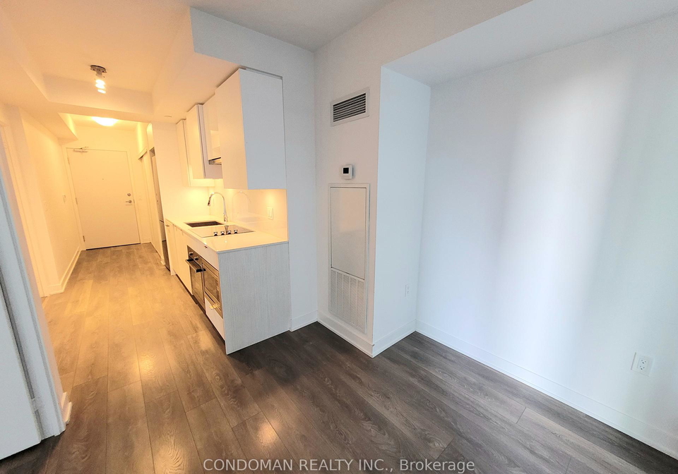 99-broadway-avenue-toronto-ontario-c12430239