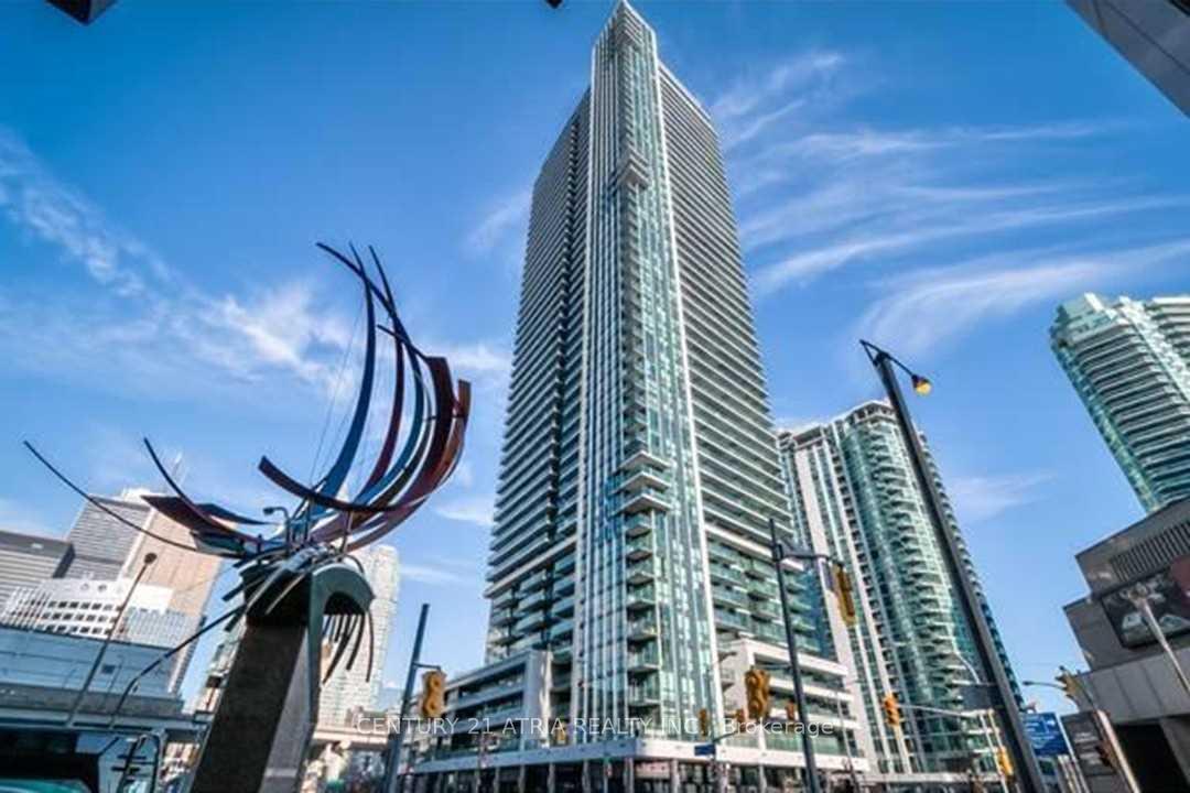 33-bay-street-toronto-ontario-c12430345
