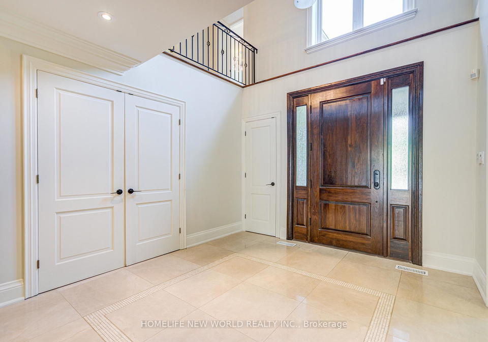 117-forest-heights-boulevard-north-york-ontario-c12430398