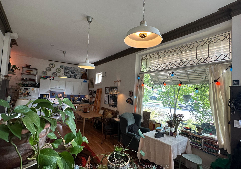 393-christie-street-toronto-ontario-c12430438