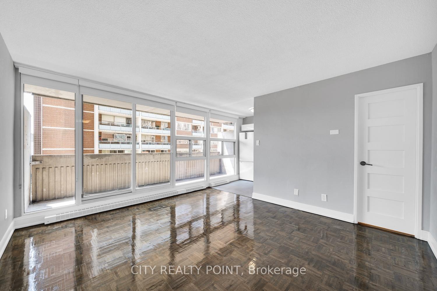33-isabella-street-toronto-ontario-c12430455
