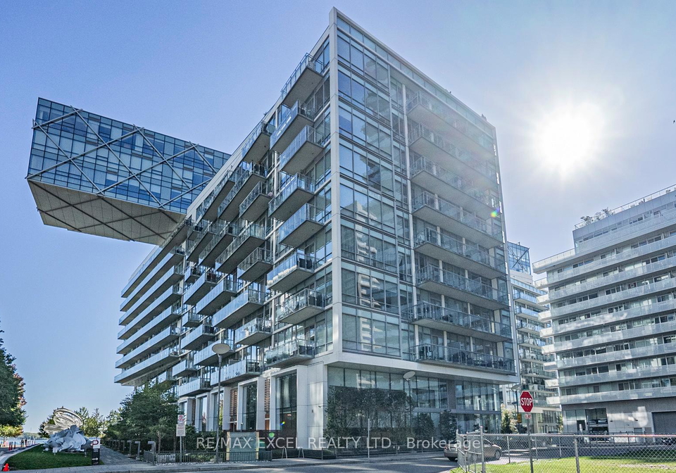 29-queens-quay-e-toronto-ontario-c12430466