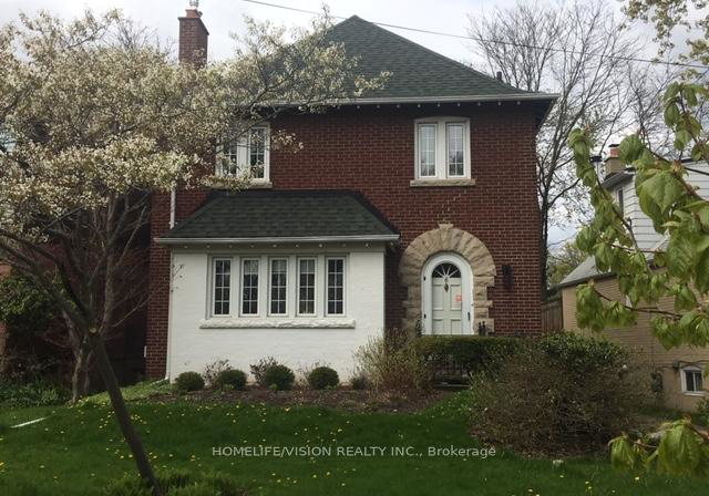 6-douglas-crescent-n-east-york-ontario-c12430519