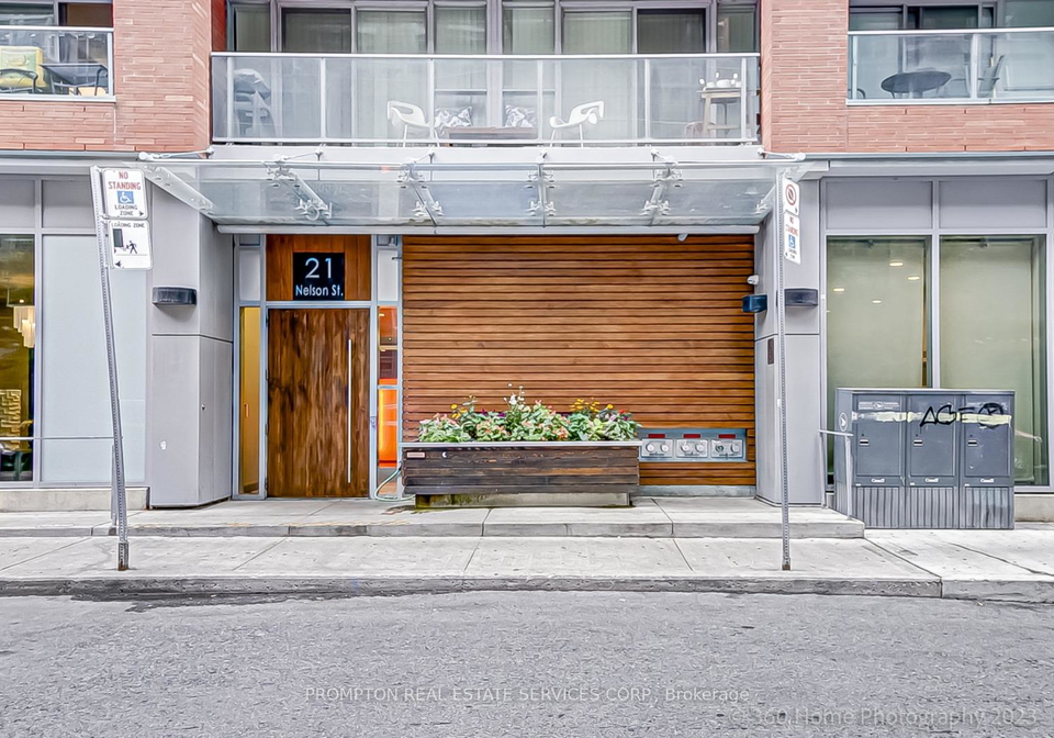 21-nelson-street-toronto-ontario-c12430522
