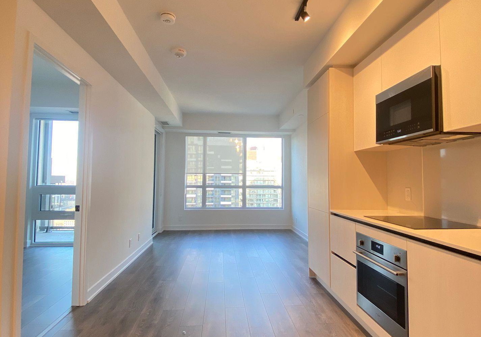 108-peter-street-toronto-ontario-c12430748