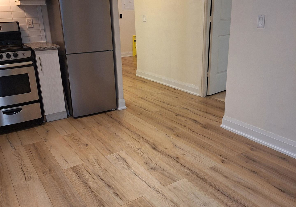 68-canterbury-place-toronto-ontario-c12430773