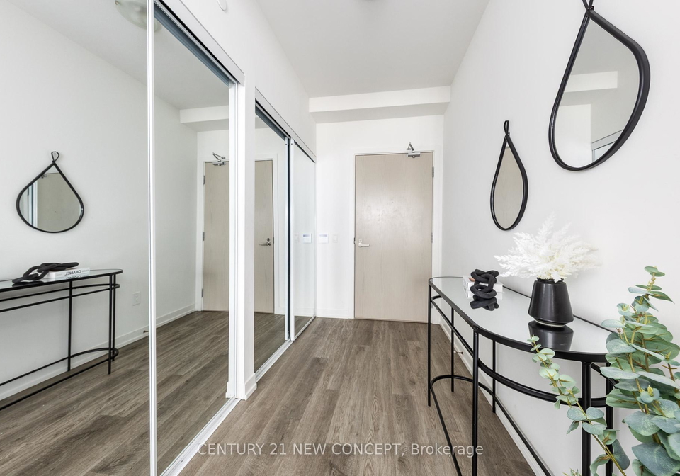 55-cooper-street-toronto-ontario-c12430832